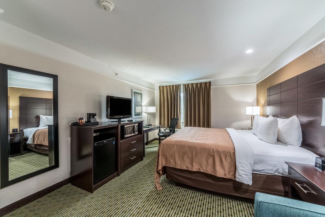 Quality Inn & Suites Seaworld North San Antonio Luaran gambar