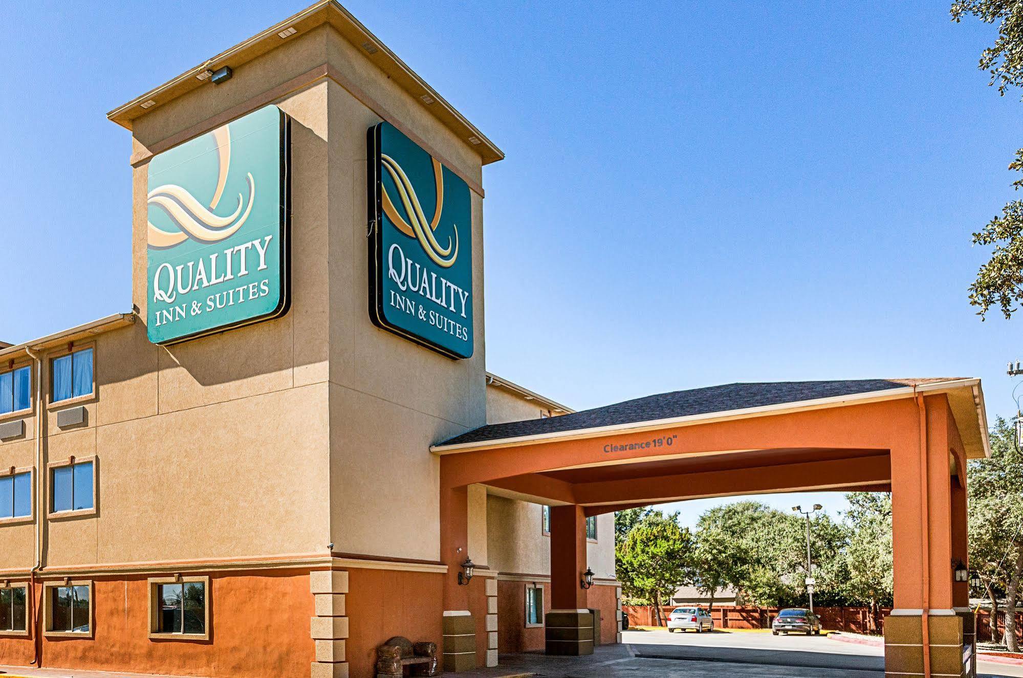 Quality Inn & Suites Seaworld North San Antonio Luaran gambar